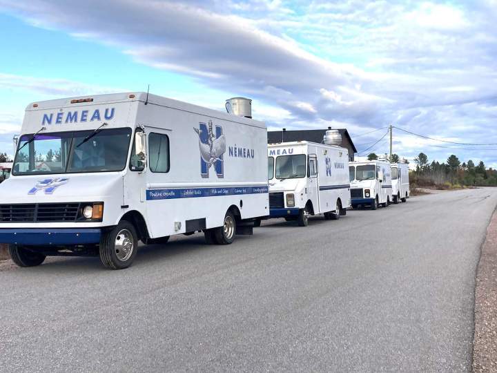 Commandez différents plats auprès de notre food truck !